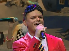 Lietuvos pop ir estrados žvaigždės pagerbė kino apdovanojimų dalyvius. Nuotraukoje Ruslanas Kirilkinas