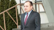 Net dvi vyriausybės nusprendė, kad nuo G. Kryževičiaus vadovaujamo teismo sprendimų vykdymo pakankamai turtingi asmenys gali išsipirkti. Nuotr. ELTA