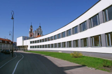 Vilniaus Salomėjos Nėries gimnazijos pastatas