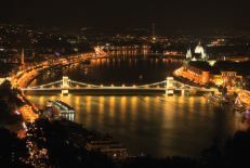 Naktinė Budapešto panorama.