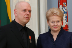 Svaras ir prezidentė.