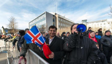 Protestuotojai Islandijoje. AFP nuotr.