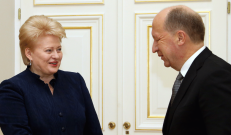 Prezidentė ir konservatoriai veikia kaip viena komanda ir puikiai vienas kitą papildo. Nuotr. prezidentas.lt