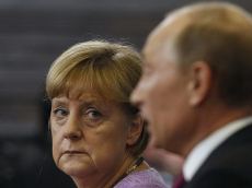 Vokietijos kanclerė A. Merkel ir Rusijos prezidentas V. Putinas. EPA-ELTA nuotr.