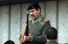 Sadamą Huseiną pakorė per vėlai, tik tada, kai tai buvo naudinga Vakarams.