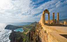 Komentaras facebook'e: Graikai turi autorines teises į žodžius „Europa“, „demokratija“, „politika“, „ekonomika“ ir taip toliau. Europa be Graikijos – ne Europa. O Europa be Lietuvos – vis dar Europa.