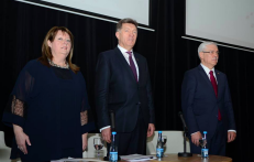 A. Butkevičius (viduryje). Nuotr. facebook.com