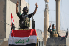 2015 m. gruodžio 29 d. Irako (vietinės) elitinės antiteroristinės pajėgos nuo teroristų išvadavo Ramadžio miestą. Dalį šalies vis dar kontroliuoja teroristai, teberengiantys išpuolius.