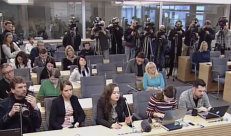 Į spaudos konferencijų salę Seime vos tilpo visi norintieji žurnalistai ir svečiai.