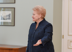 Prezidentę Dalią Grybauskaitę turėtų pakeisti verta jos pamaina. Nuotr. prezidentas.lt