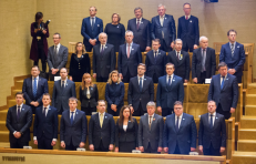 Žaliųjų valstiečių vyriausybė.