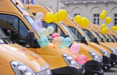 Prezidentės geltinieji autobusiukai buvo didelis proveržis įveikiant iššūkius. Nuotr. prezidentas.lt