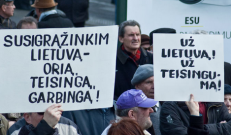 Dėl ko nors protestuojantys Lietuvos pensininkai dažniausia siejami su Kremliumi.  