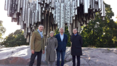 V. Bakas (kairėje) darbo vizito metu Suomijoje. Nuotr. facebook.com