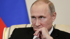 Po konservatorės liudijimo V. Putinas pasijuto užspaustas į kampą. Nuotr. grist.org