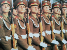 Tarybinės armijos kariai.