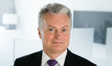 Vienas iš konservatorių kandidatų į prezidentus, komercinio banko atstovas G. Nausėda. Nuotr. vu.lt