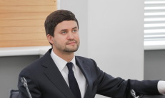 Konservatorius T. Langaitis.