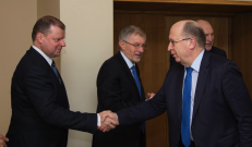 S. Skvernelis (kairėje). Nuotr. facebook.com