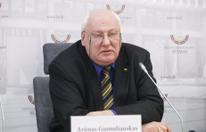 Laisvės kovų ir valstybės istorinės atminties komisijos pirmininkas Arūnas Gumuliauskas.