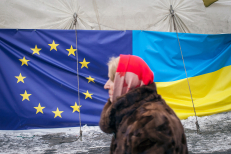 ES duomenimis, nuo 2018 m. birželio daugiau kaip 70 Ukrainos piliečių buvo sulaikyti dėl politinių priežasčių įvairiuose Rusijos regionuose.