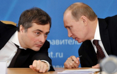 V. Surokovas (kairėje). Nuotr. foreignpolicy.com