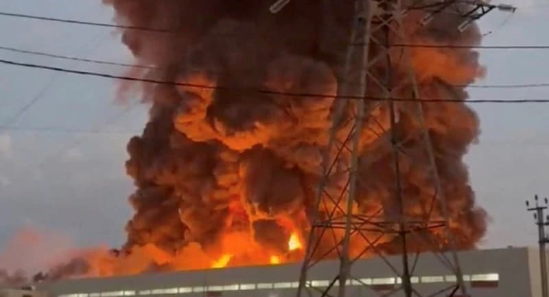 Ukraina pakartotinai smogė „Wildberries“ logistikos centrams – Kremlius pripažino didelius nuostolius