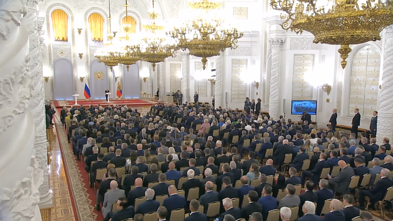Putinas pirmą kartą atsakė į raginimą „drąsiau“: jo žodžius išgirdo visa Rusija