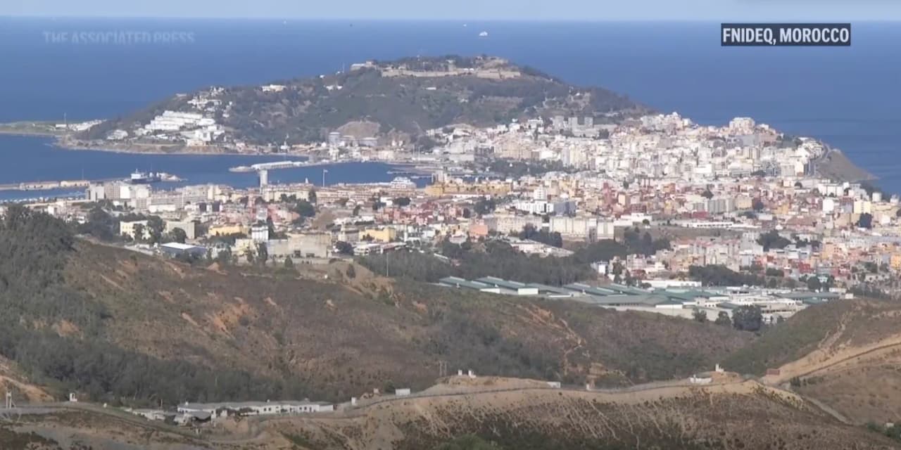 Seutoje įstrigo apie tūkstantį nepilnamečių migrantų