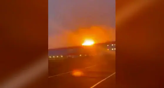 Ukrainos dronai per tris dienas smogė „Ozon“ infrastruktūrai šešiuose Rusijos regionuose – akcijos krito beveik 30 proc.