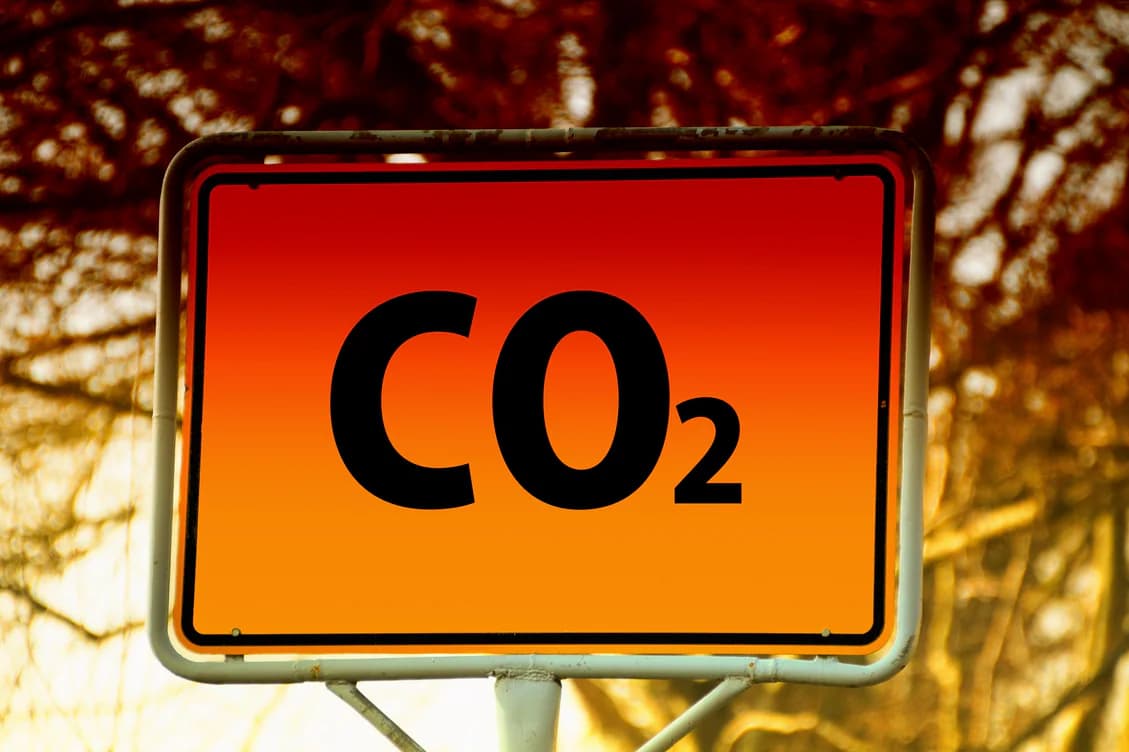 Klaipėdoje planuojamas iki 300 mln. eurų CO₂ terminalas – dujos bus plukdomos saugoti į Šiaurės jūrą