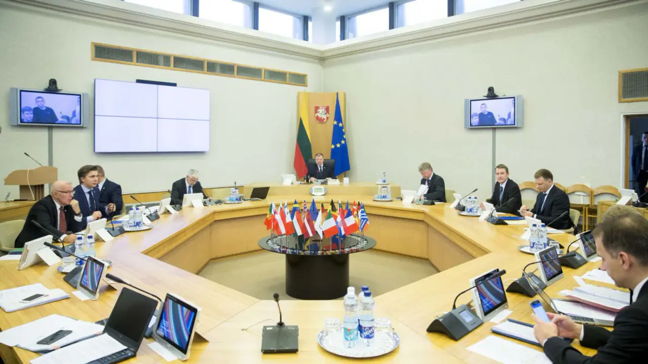 Vyriausybės kanceliarija apie mobilizacijos paskelbimo procedūras nedaugžodžiavo