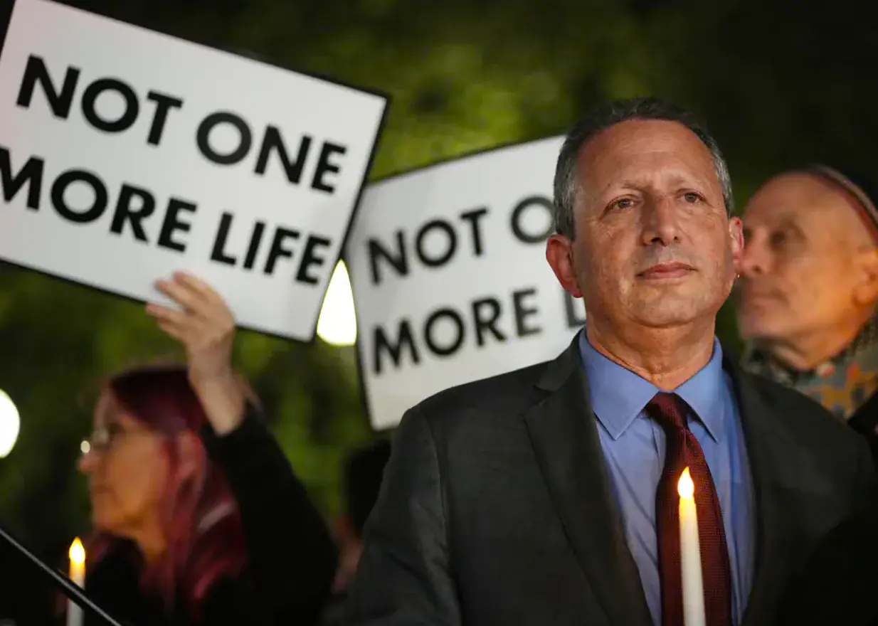 Izraelio kariuomenė sulaikė dešimtis užsieniečių, padėjusių palestiniečiams rinkti alyvuoges
