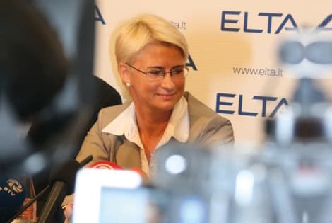 Ar jie dar turi bent kiek sąžinės?