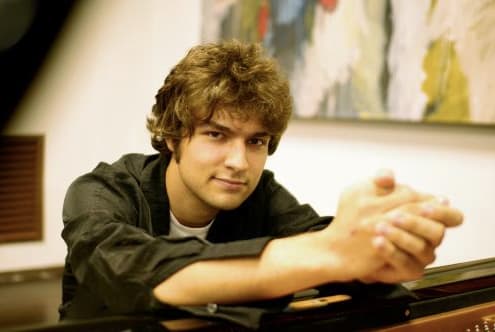 Pianistas Lukas Geniušas.