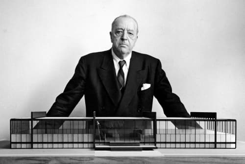 5 Europos lyderiai. L. Mies van der Rohe fondo architektūros naujienos