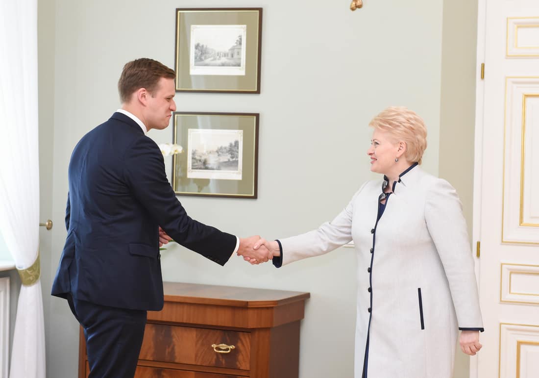Konservatorius G. Landsbergis leido suprasti, kad sėkmingos, intensyvios ir karštos prezidentės D. Grybauskaitės diskusijos, derantis dėl pabėgėlių skaičiaus Lietuvai, tėra vien tik svaičiojimai. Nuotr. prezidentas.lt