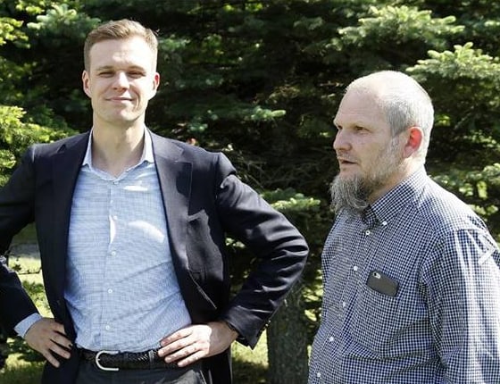 Konservatorių nepriklausomo portalo „delfi.lt“ apžvalgininkas Romas Sadauskas-Kvietkevičius (dešinėje) į Seimo rinkimus gelbėti Lietuvos eina su liberalais. Nuotr. facebook.com