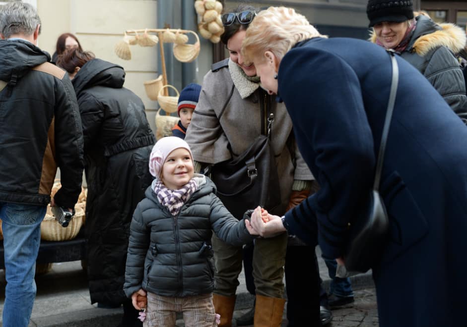 Savaitgalį prezidentė D. Grybauskaitė apsilankė tradicinėje sostinėje rengiamoje Kaziuko mugėje. Nuotr. prezidentas.lt