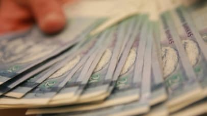 Experts hired by ministries were paid more than 2.4 million Lithuanian litas last year