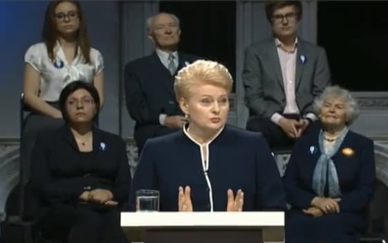 D. Grybauskaitės pozicija kandidatų į prezidento postą debatuose apie ekonomiką
