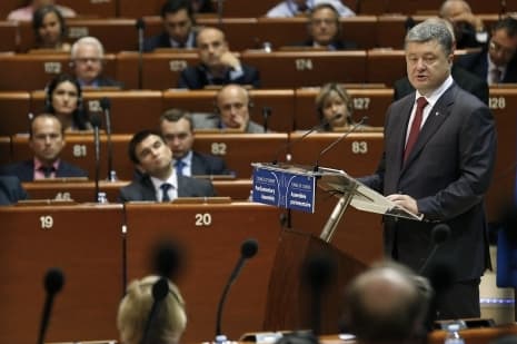 Ukraina pasirašė asociacijos sutartį su ES