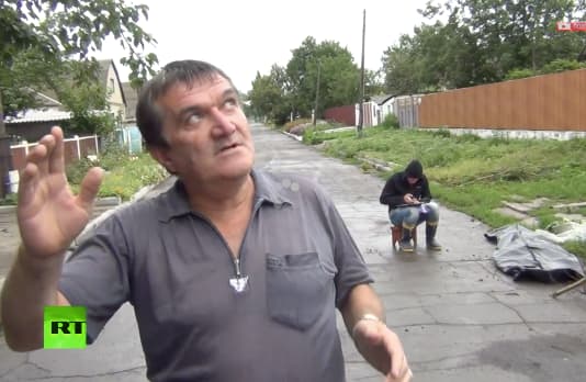 Savo kiemuose ir namuose gyventojai randa nukritusio Malaizijos lainerio pėdsakus