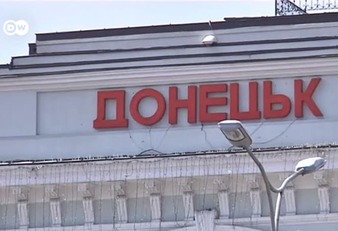 Liepos 22 d. „Geofaktorius“: Doneckas karo stovyje (DW)