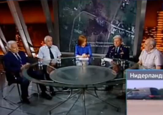 Rusijos ekspertai išdėstė savo versijas dėl „Boingo 777“ katastrofos virš Donecko