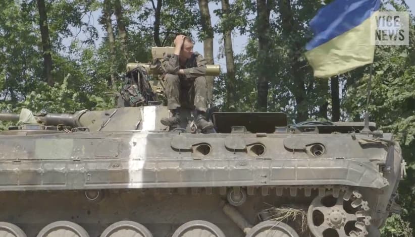 Kelias link MH17 sudužimo vietos (VICE News reportažas)