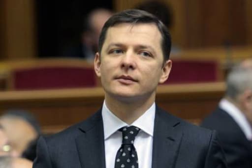 Ukrainos parlamento koridoriuje nokdauną patyrė Olegas Liaško