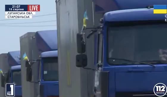 Mėlynųjų sunkvežimių kolona pristatė Kijevo valdžios humanitarinę pagalbą Rytų Ukrainai