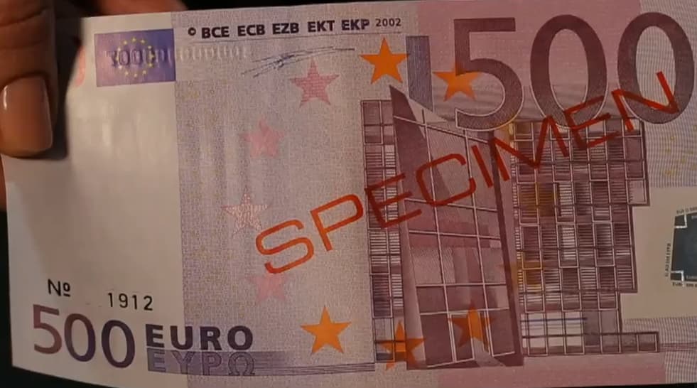 Lietuvos bankas pažindina gyventojus su eurais