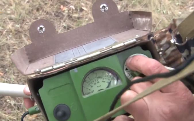 Skelbiama, kad Ukrainos valdžia pasitelkusi techniką iš Černobylio, kuri užteršta radiacija